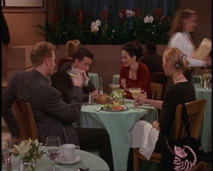 KMP-DVD0333.jpg KMP-DVD0333.jpg