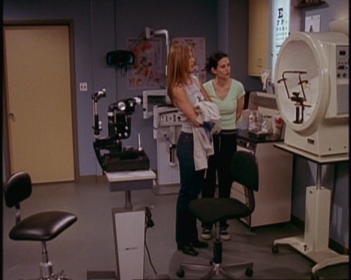 KMP-DVD0483.jpg