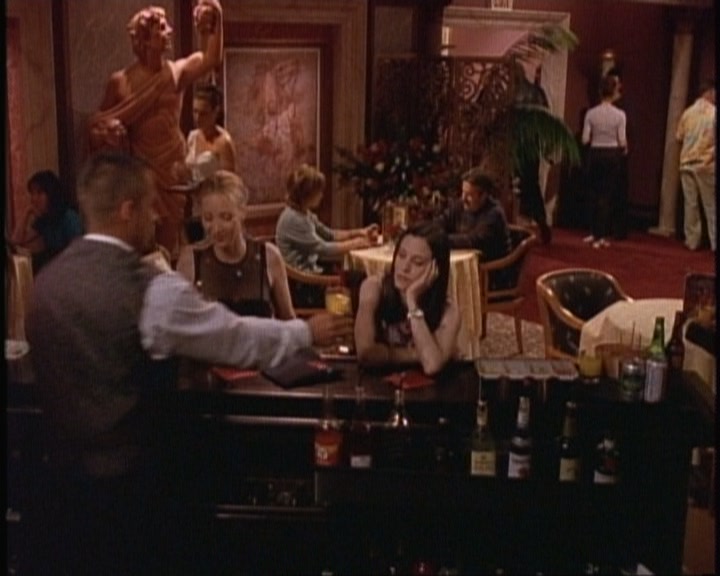 friendsinvegas_part3_001.jpg