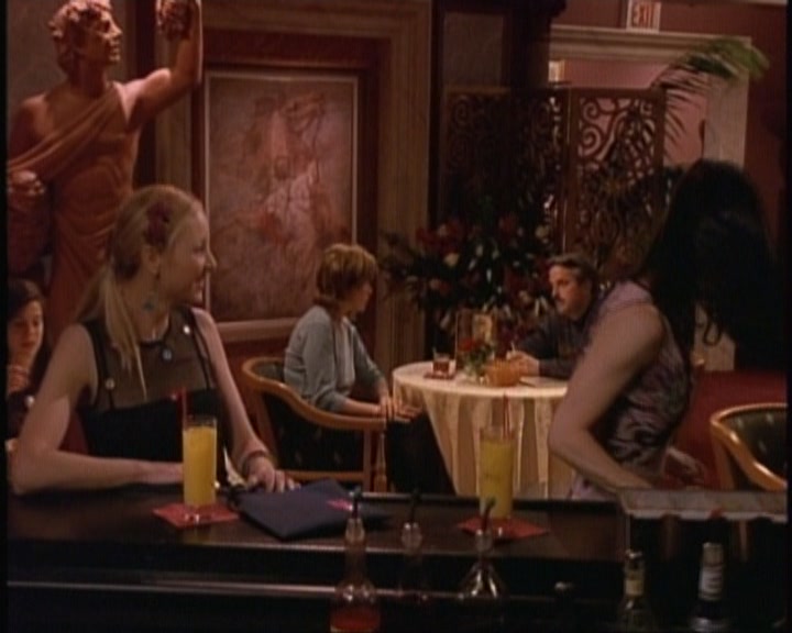 friendsinvegas_part3_035.jpg