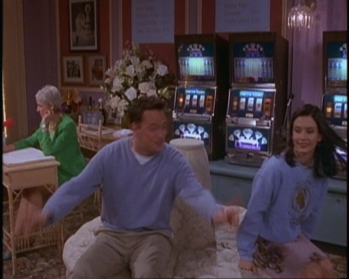 friendsinvegas_part5_035.jpg
