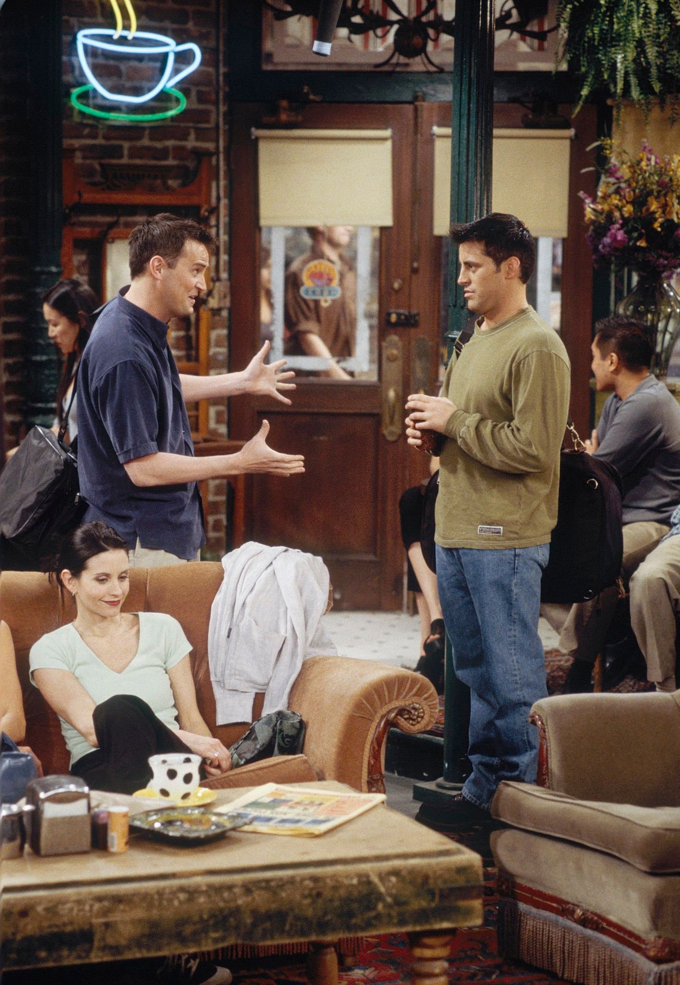 5x22 - The One with Joey's Big Break - courteneyonline002 - Courteney ...