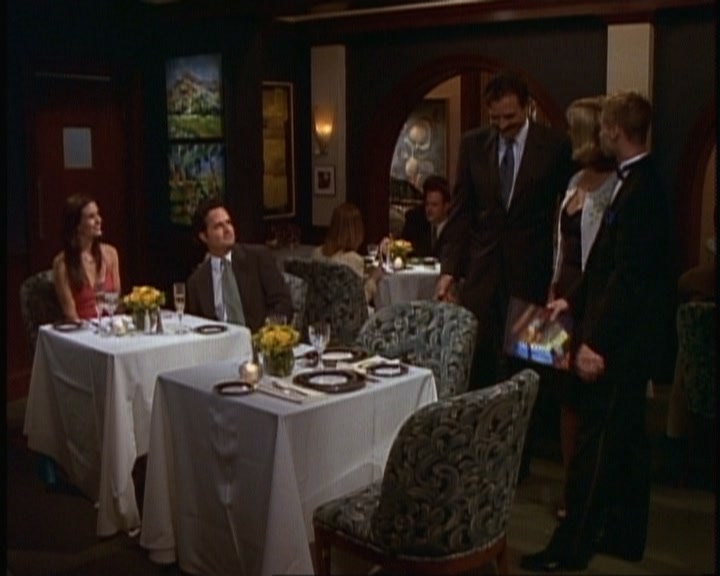 KMP-DVD0835.jpg KMP-DVD0835.jpg