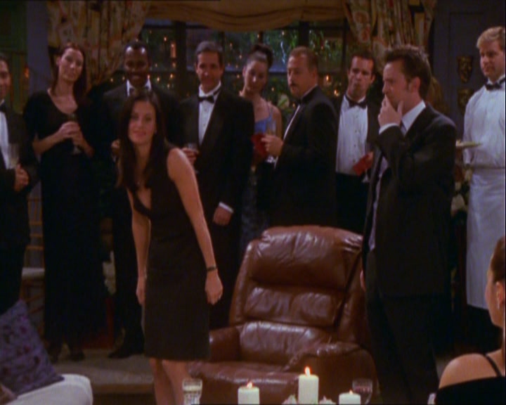 friends9_352.jpg