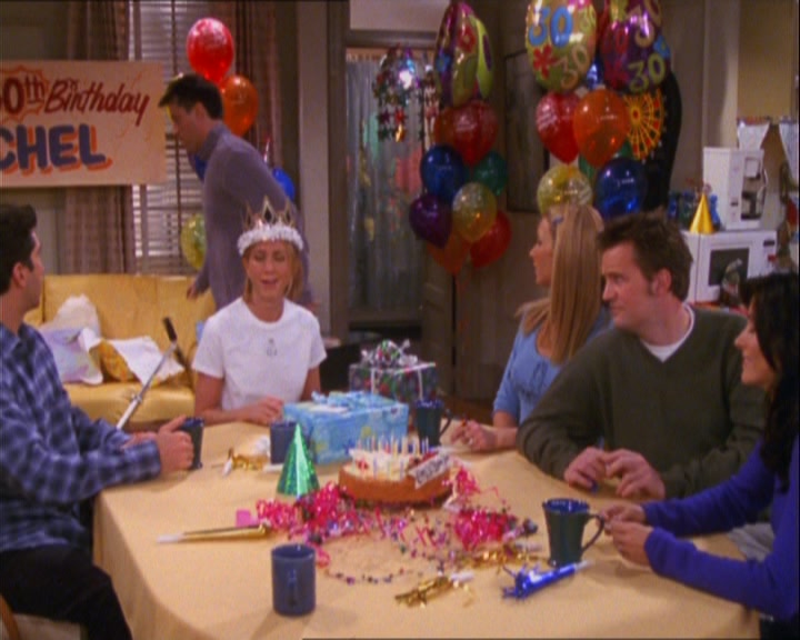 friends9_465.jpg