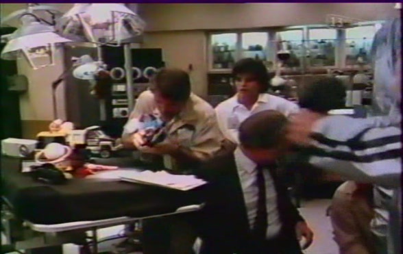 misfitsofscience_0115.jpg