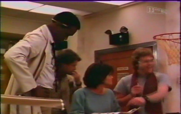 misfitsofscience_0416.jpg