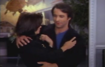 courteneycox-thetroublewithlarry_0416.jpg courteneycox-thetroublewithlarry_0416.jpg