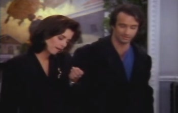 courteneycox-thetroublewithlarry_0434.jpg