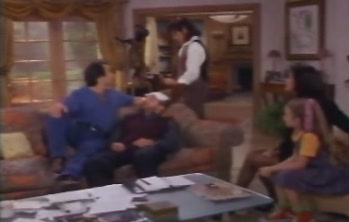 courteneycox-thetroublewithlarry_0989.jpg