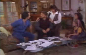 courteneycox-thetroublewithlarry_1062.jpg
