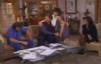 courteneycox-thetroublewithlarry_1095.jpg courteneycox-thetroublewithlarry_1095.jpg