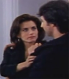 courteneycox-thetroublewithlarry_0420.jpg