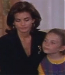 courteneycox-thetroublewithlarry_1019.jpg