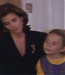 courteneycox-thetroublewithlarry_1020.jpg