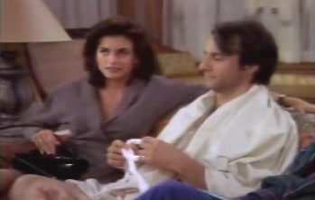 courteneycox-thetroublewithlarry_2662.jpg