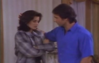 courteneycox-thetroublewithlarry_3548.jpg courteneycox-thetroublewithlarry_3548.jpg