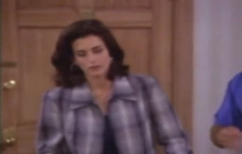courteneycox-thetroublewithlarry_3555.jpg