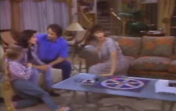 courteneycox-thetroublewithlarry_3562.jpg