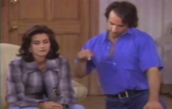 courteneycox-thetroublewithlarry_3760.jpg