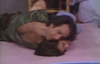 courteneycox-thetroublewithlarry_4314.jpg