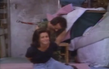 courteneycox-thetroublewithlarry_4564.jpg courteneycox-thetroublewithlarry_4564.jpg