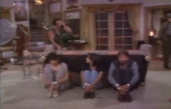 courteneycox-thetroublewithlarry_5003.jpg courteneycox-thetroublewithlarry_5003.jpg