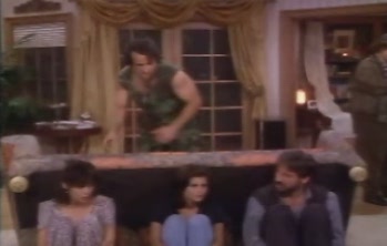 courteneycox-thetroublewithlarry_5011.jpg courteneycox-thetroublewithlarry_5011.jpg
