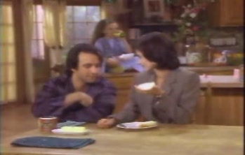 courteneycox-thetroublewithlarry_5330.jpg courteneycox-thetroublewithlarry_5330.jpg