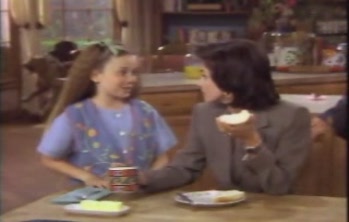 courteneycox-thetroublewithlarry_5352.jpg
