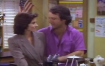 courteneycox-thetroublewithlarry_6121.jpg courteneycox-thetroublewithlarry_6121.jpg