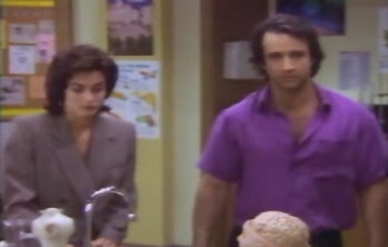 courteneycox-thetroublewithlarry_6153.jpg
