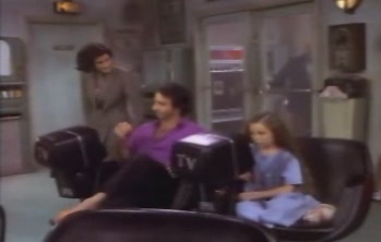 courteneycox-thetroublewithlarry_6182.jpg courteneycox-thetroublewithlarry_6182.jpg