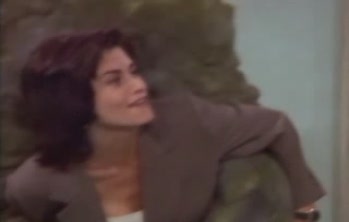 courteneycox-thetroublewithlarry_6408.jpg