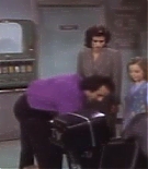 courteneycox-thetroublewithlarry_6233.jpg