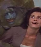 courteneycox-thetroublewithlarry_6422.jpg