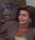 courteneycox-thetroublewithlarry_6429.jpg