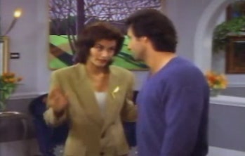 courteneycox-thetroublewithlarry_6893.jpg