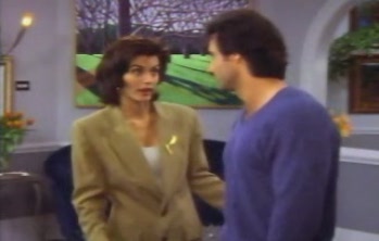 courteneycox-thetroublewithlarry_6894.jpg