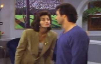 courteneycox-thetroublewithlarry_6900.jpg