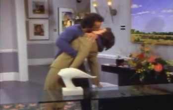 courteneycox-thetroublewithlarry_6910.jpg