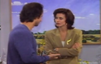 courteneycox-thetroublewithlarry_7009.jpg