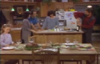 courteneycox-thetroublewithlarry_7195.jpg