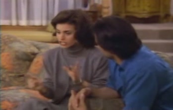 courteneycox-thetroublewithlarry_7286.jpg
