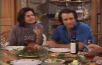 courteneycox-thetroublewithlarry_7412.jpg