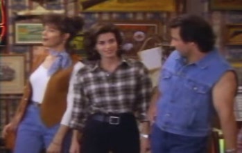 courteneycox-thetroublewithlarry_7867.jpg
