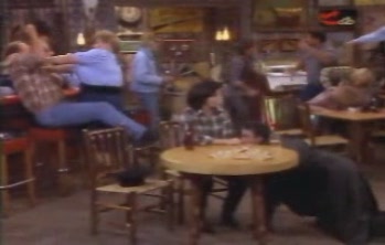 courteneycox-thetroublewithlarry_8467.jpg