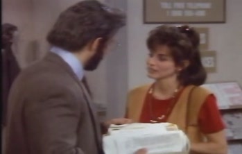 courteneycox-thetroublewithlarry_0305.jpg courteneycox-thetroublewithlarry_0305.jpg